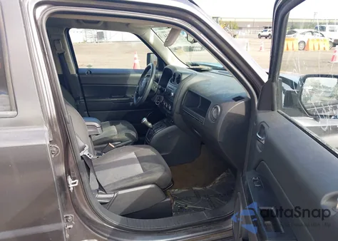 2016 Jeep Patriot Sport from USA, damaged, VIN 1C4NJPBA7GD743582